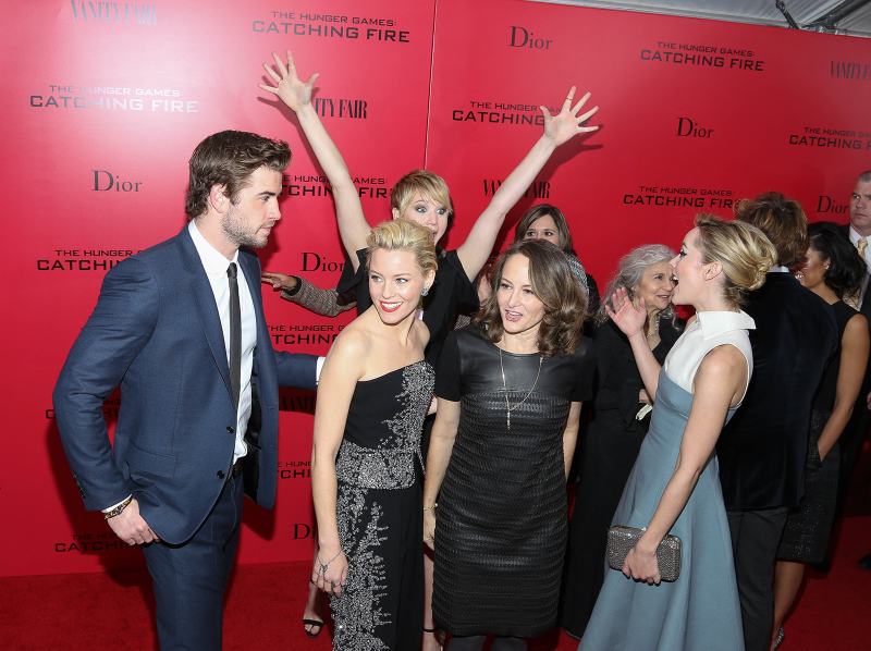 Illustration for article titled The NYC Premiere of Catching Fire Had the Worst Fashion of Them All